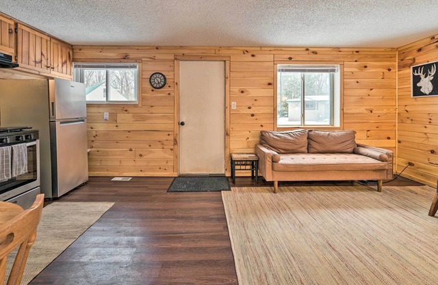 NEW! Cabin < 20 Mi From Caberfae Peaks Ski Resort!
