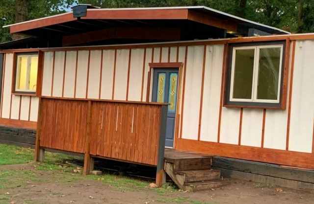 Cabin 3: Very first container home at Grand Lake for vacation rental! 2 Bedroom