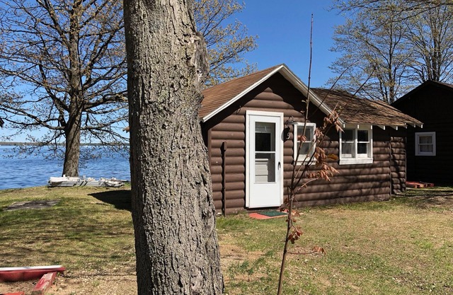 Lakeside Cabins - Cabine # 5