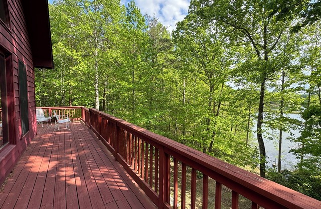 Cabin Getaway in North GA Mountains