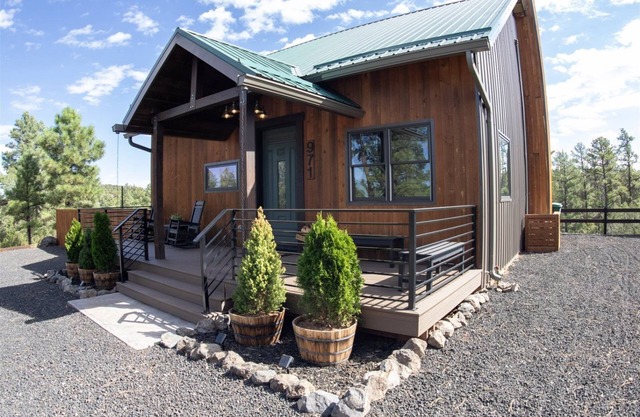 Cabin Retreat in the White Mountains of Arizona