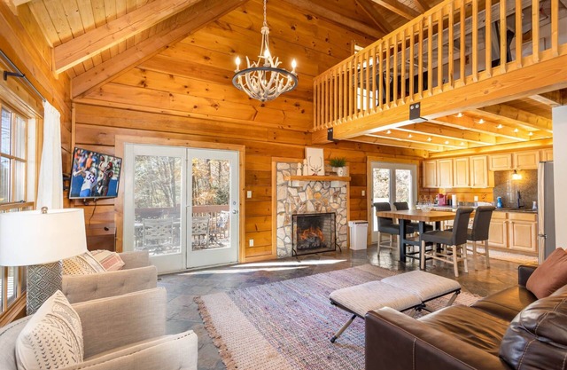 Cabin with Guest House in Blowing Rock, NC
