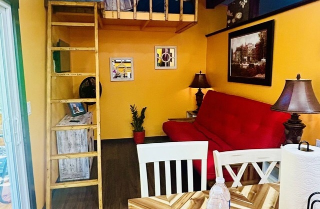 Bright Cabin w/ Fire Pit - 1 Mi to Holden Beach!