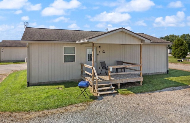 Cabin5 The Village @ Patoka Lake