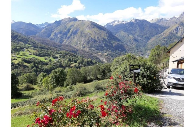 Location chalet / maison vacance 6 personnes à AAS EAUX BONNES