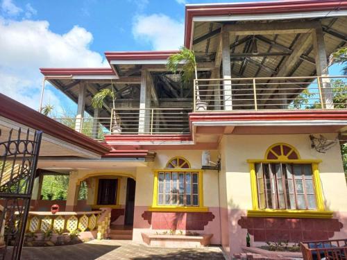 CABRERA GUEST HOUSE exGREEN BAMBOO GUIMARAS
