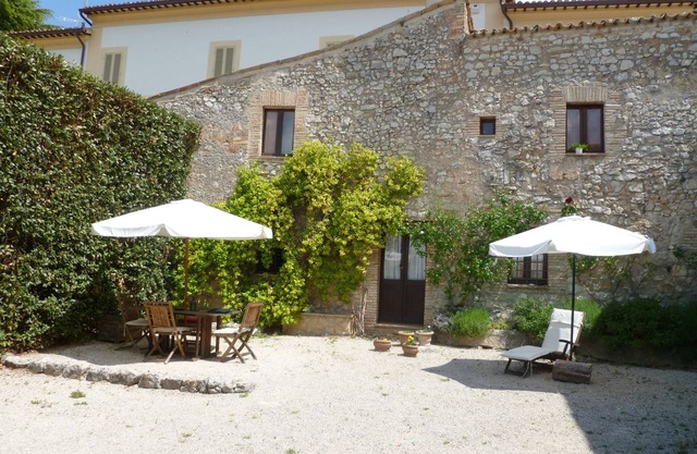 Cacciarella élégant et indépendant appartement de vacances à louer 2 + 2 pax