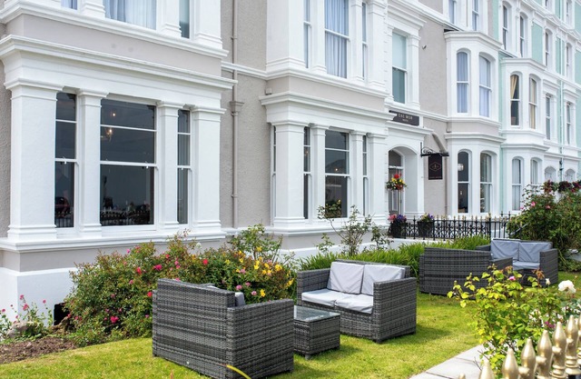 Cae Mor Hotel