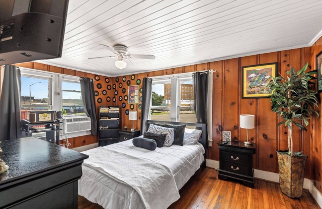 Cajun Stays - Studio Garfield - Pet Friendly