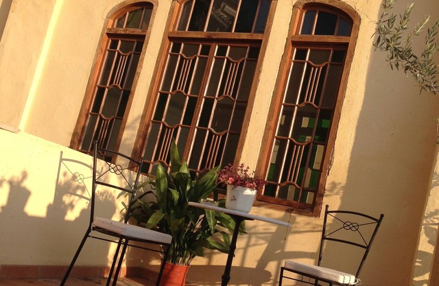 Cal Comabella - maison moderniste dans le centre historique de Balaguer