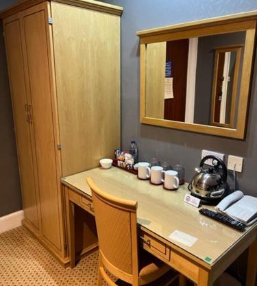 Caledonian Hotel