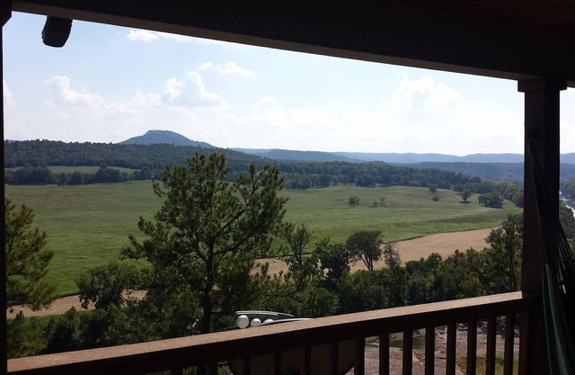 Calico Rock Cabin-406, rue Calico (302 Chessmond Ferry Rd) avec vue sur la rivière White