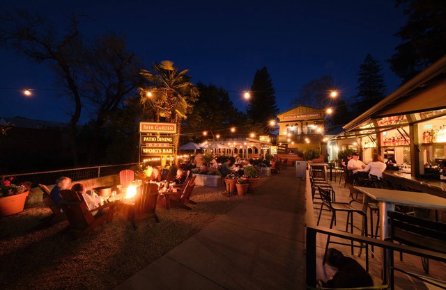 Calistoga Inn Restaurant and Brewery