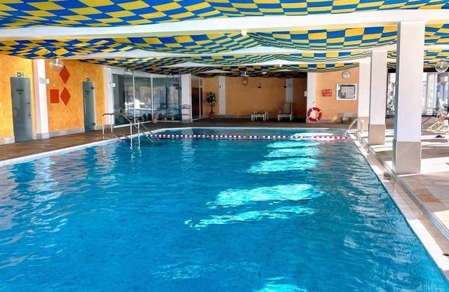 Un appartement de vacances calme, spacieux et ensoleillé avec vue sur les Alpes