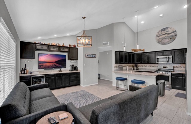 Dog Friendly / Military Friendly 3/3 Upgraded New Home