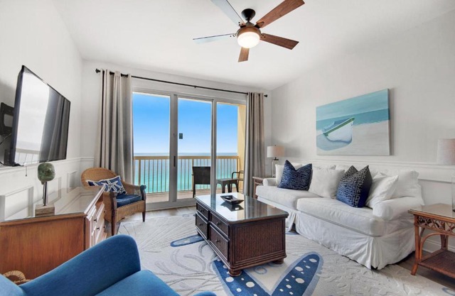 Calypso 2-1502 West