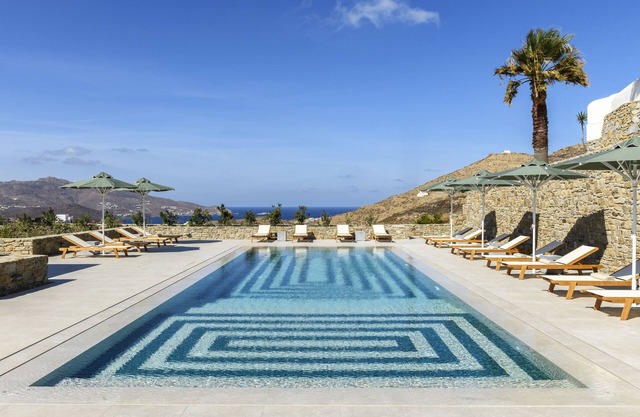 Camarades Mykonos