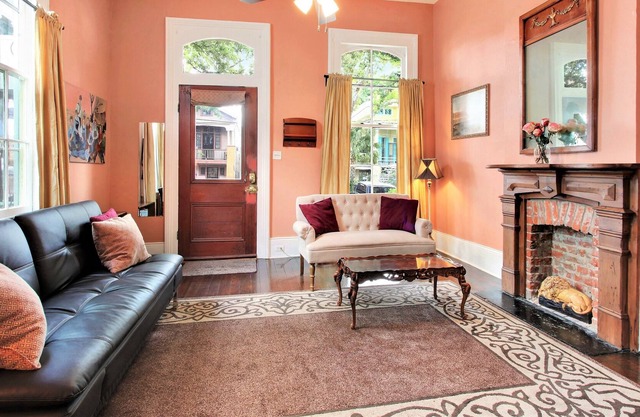 Camelback Guest House
