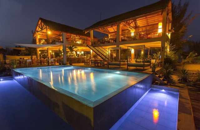 Campement Lodge Océan & Savane