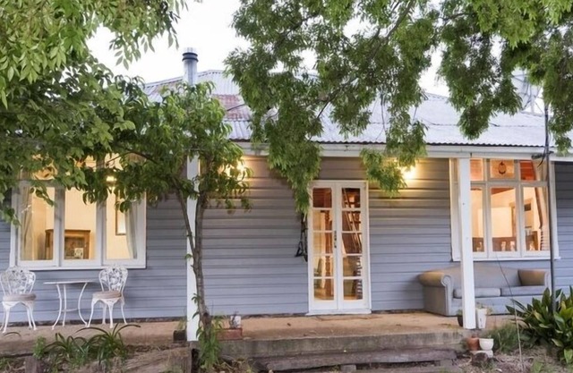 Camphill Cottage - charme rustique et confort