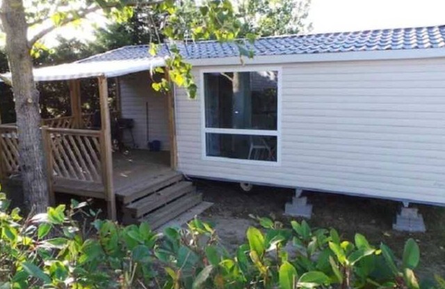 Camping 4 étoiles - Piscine - efchaa