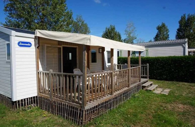 Camping 5 étoiles - Parc aquatique - eeibdg