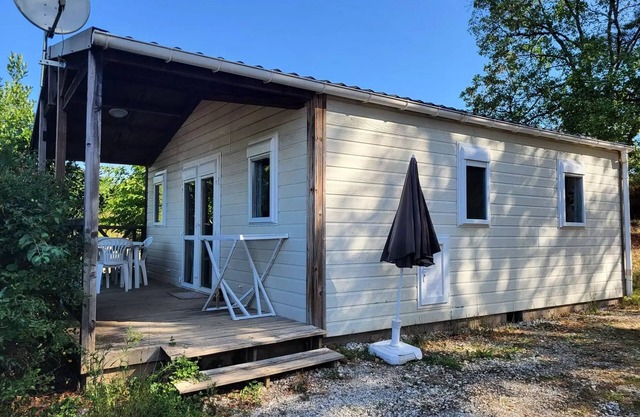Nouveau Chalet 4 à 6 personnes - 4 pers. inclus dans le tarif