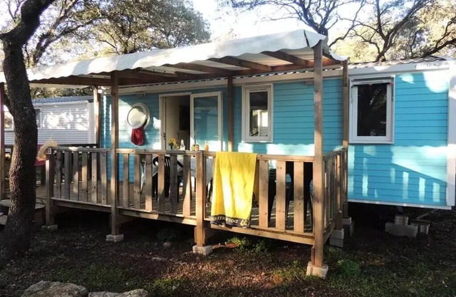Mobil-home Confort TRIBU 32m² CLIMATISE (3 chambres) - terrasse couverte TV INCLUSE arv/départ samedi 6 personnes