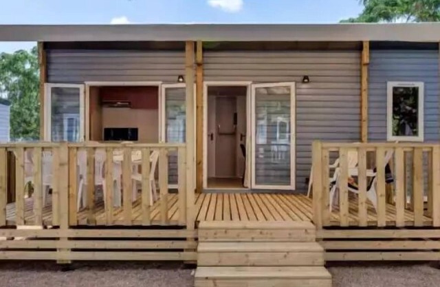 Campsite Saint Avit Loisirs* - Comfort XL mobile home 3 rooms 4/6 people Air-conditioned