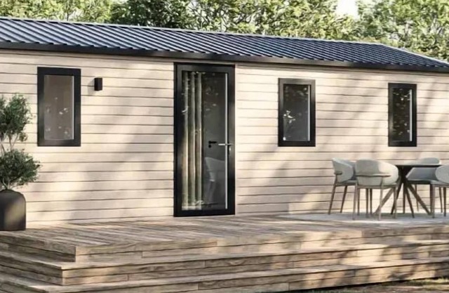 Campsite maeva Escapades du Château de l'Hom * - Cottage Comfort 4 Rooms 6/8 People Air-conditioned + TV