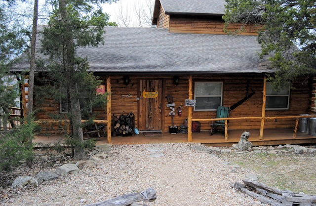 Can-U-Canoe Riverview Cabine de luxe de 3 chambres avec vue imprenable