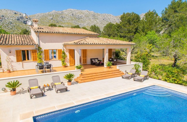 CAN VICH Finca pour 4 avec piscine à Cala Sant Vicenç