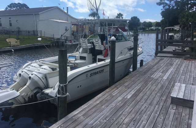 Accueil canal, NAS, Blue Angles, Tiki Bar, près des plages, apportez votre bateau