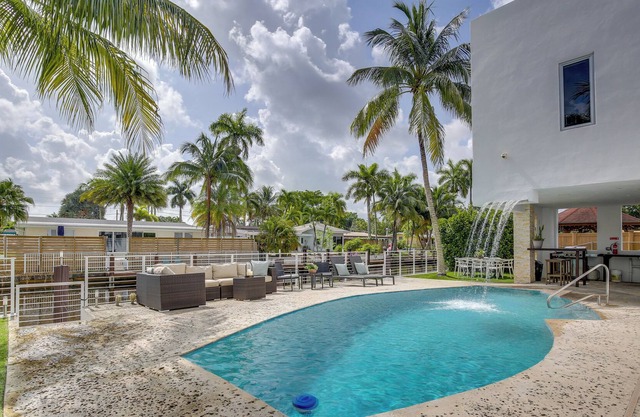 Canalfront Fort Lauderdale Home w/ Private Pool!