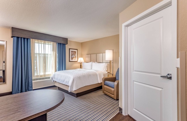 Candlewood Suites Eau Claire I-94 by IHG
