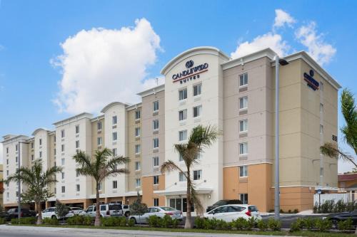 Candlewood Suites Miami Intl Airport - 36th St by IHG