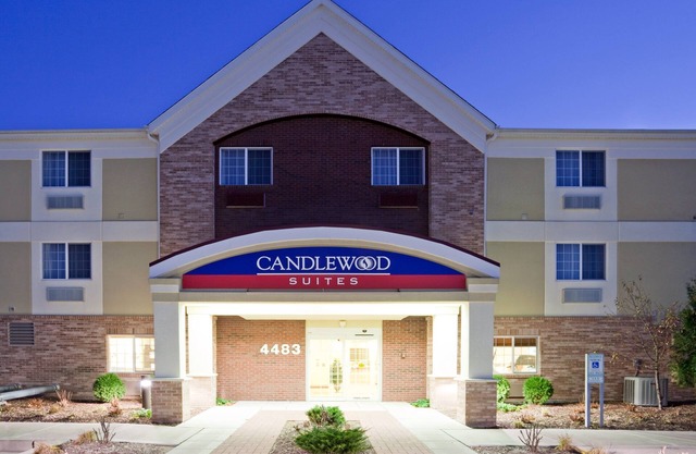 Candlewood Suites Milwaukee Brown Deer by IHG