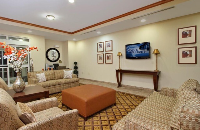 Candlewood Suites Norfolk Airport by IHG