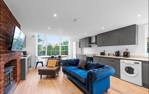 Canterbury City Guesthouse with All En-suite rooms and Hot-tub