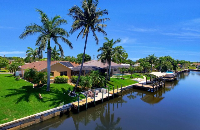 Cape Coral Southern Exposure Vacation Paradise Situé sur un canal, piscine chauffée