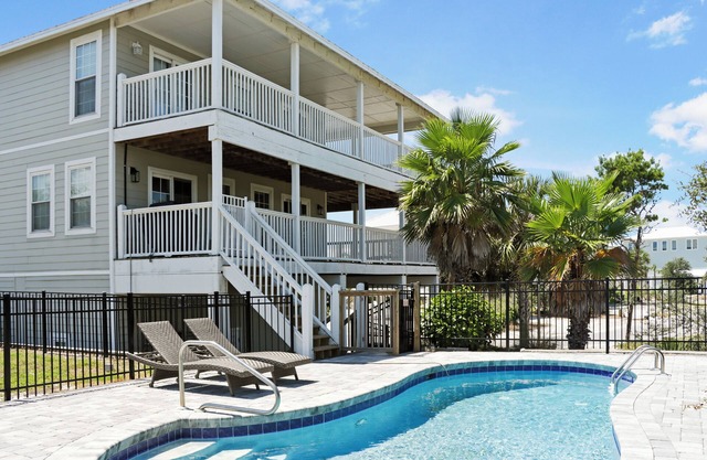 Cape Dreamin' | Beach View Oasis | 5BR and Pool