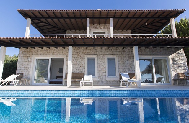 Cape House villa de 5 chambres sur Kas Penisula surplombant la Méditerranée