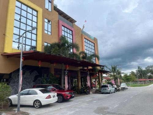 Capital O 89333 Musse Hotel