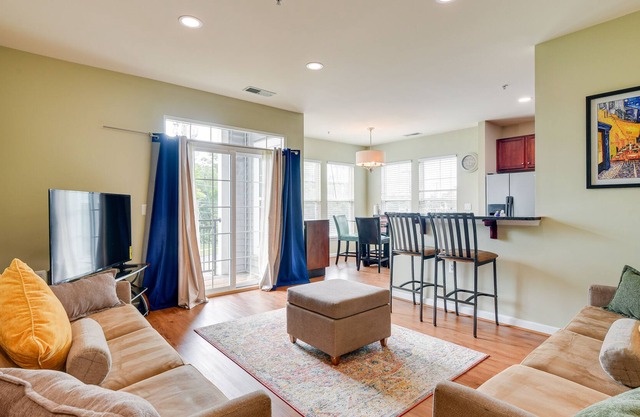 Capitol Heights Apartment ~ 8 Mi to National Mall!