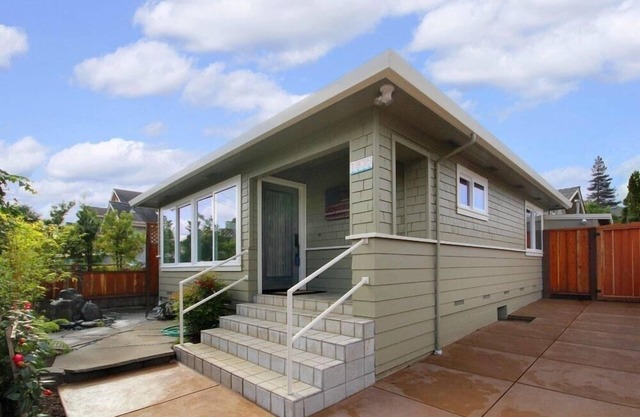 Capitola Beach Retreat