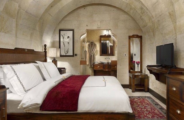 Cappadocia Cave Escape – Historic Hideaway with Modern Comforts!