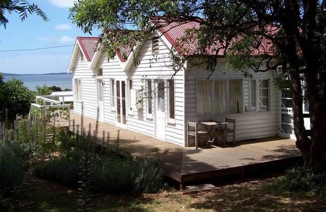 Captain Lock's Cottage (présenté sur «Cartes postales»)