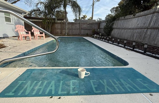 Captain's Cove with pool in Sunny Largo, FL
