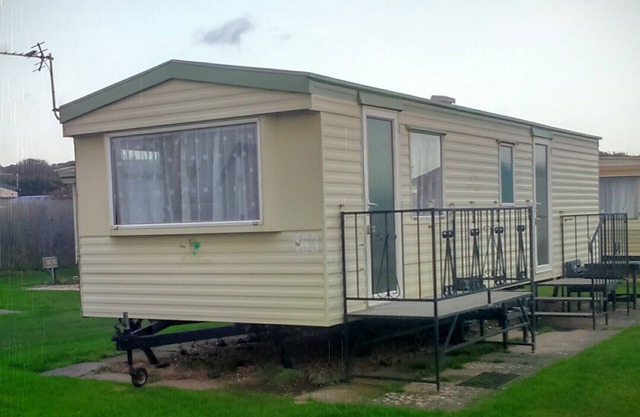 Caravan holiday chapel st leonards skegness seaside resort location for family`s