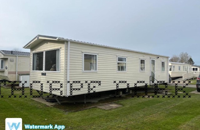 Caravan Holiday on Haven site